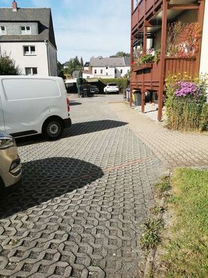 Ruhig wohnen am Stadtrand - 2 Raum Wohnung mit Singleküche und Tageslichtbad zu vermieten - Foto 1