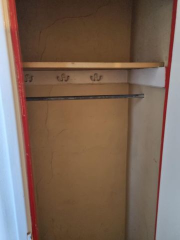 1 bedroom in a flat share to rent - Photo 2