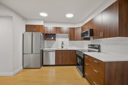 Lovely 1 Bedroom Apartments in the Heart of Red Deer! - Photo 4