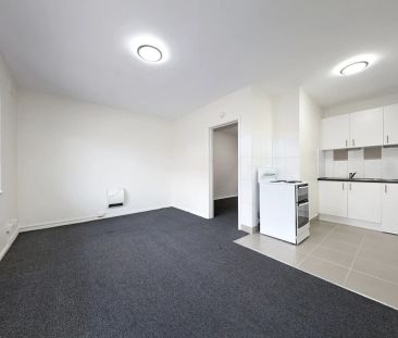 Unit 4/20 Loch Avenue, St Kilda East. - Photo 3