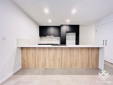 Stylish Apartment with EV 10amp power point - Photo 3