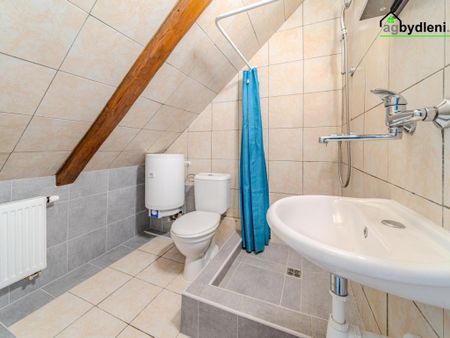 Pronájem bytu 1+kk 30 m2 - Photo 2