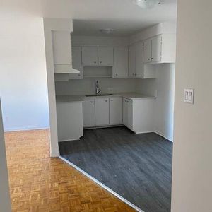 2 CH - 1 SDB - Saint-Eustache - $1,450 /mo - Photo 2