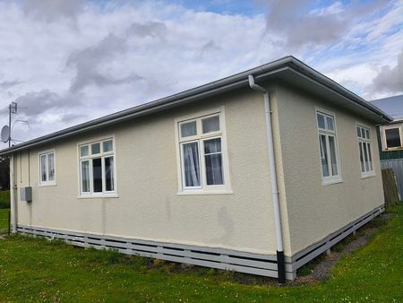 Warm Efficient House - Photo 3