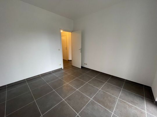 Gelijkvloers appartement te huur in het hartje van Aalst - Photo 1