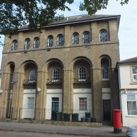 Cubitt House - Photo 3