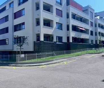 Moderne 4.5 Zimmer Neubauwohnung - Photo 3