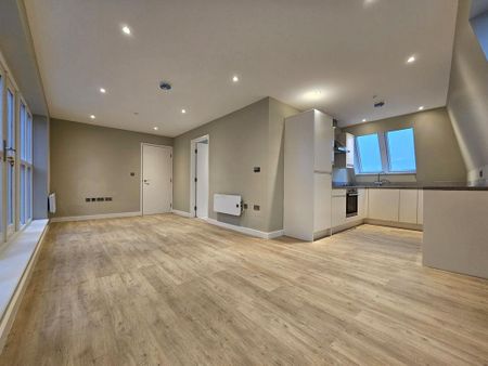 3 bedroom flat to rent - Photo 5