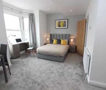 7 bedroom house of multiple occupation to rent - Photo 2