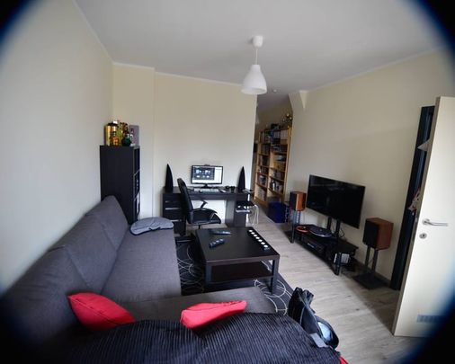 Appartement te huur - Photo 1