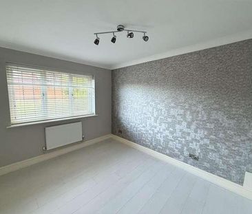 Aspen Walk, Heathfield, TN21 - Photo 2