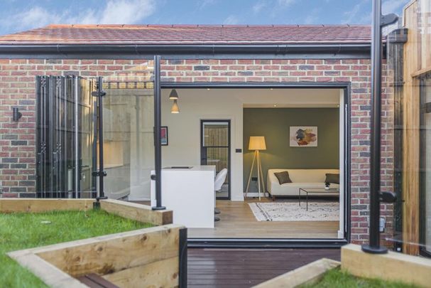 3 bedroom bungalow to rent - Photo 1