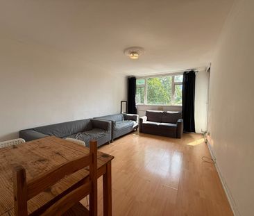 3 Bed Flat, President House, EC1V - Photo 1