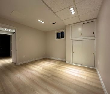 For Lease - 8 Midcroft Drive, Toronto, Ontario - Photo 4