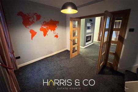 2 bedroom terraced house to rent - Photo 3