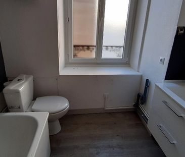 Location Appartement 4 pièces 56m² - Photo 2