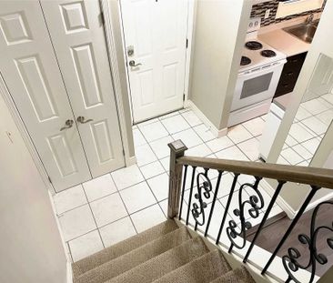 For Lease - 4 Gatsby Square, Brampton, Ontario - Photo 1