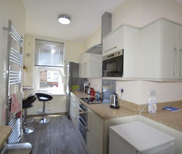 Ashley Road, Poole, BH14 0AD - Photo 4