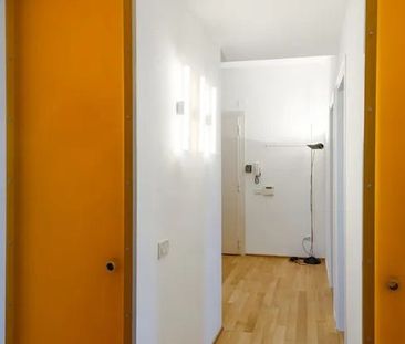 Viale Francesco Redi, Florence, Tuscany 50144 - Photo 2