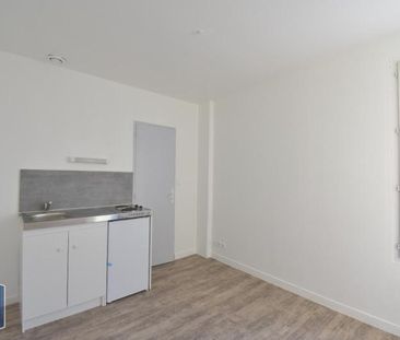 Location Appartement 1 pièce 12m² LE MANS 72000 - Photo 2
