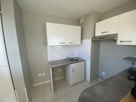 Appartement T2 à louer Chavagne - 51 m² - Photo 2