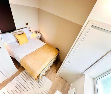 Room in a Shared Flat, Kingston Road, SW20 - Photo 6