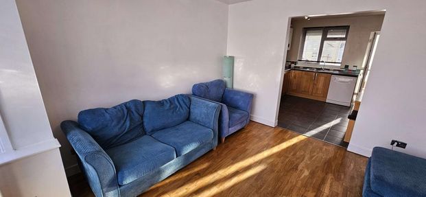 2 bedroom terraced house to rent - Photo 1