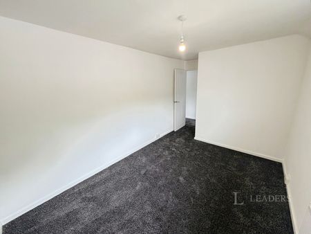 3 bedroom house to rent Constable Road, Sheffield, S14 - Photo 2