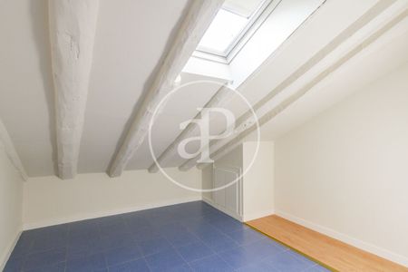 Penthouse for rent in Huertas - Cortes (Madrid) - Photo 2