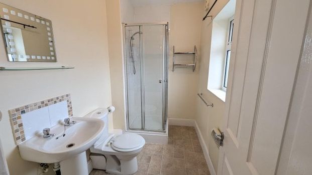Musters Road, Nottingham, NG2 - Photo 1