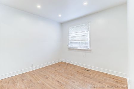 For Lease - 106 Johnston Avenue Unit# Entire House, Toronto, Ontario - Photo 4