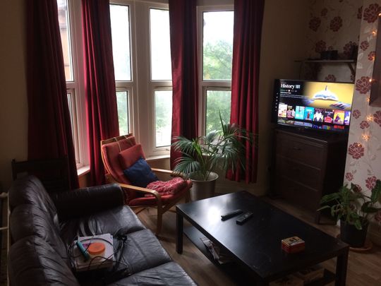 Room in a Shared House, Bath Road, BS4 - Photo 1