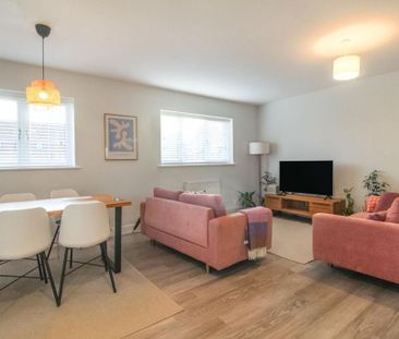 2 bedroom apartment to rent - Photo 3