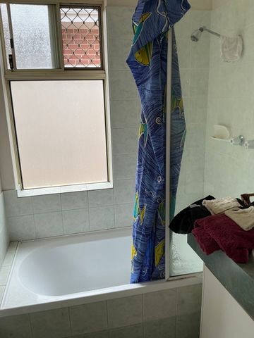 Cloverdale - Photo 3