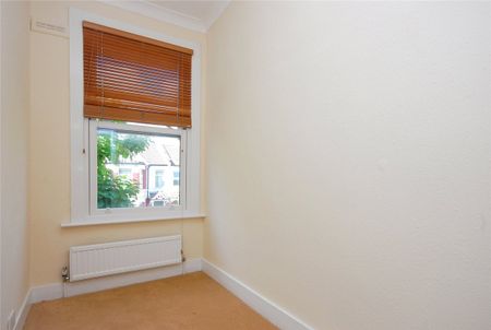 Chandos Road, NW2, London - Photo 5