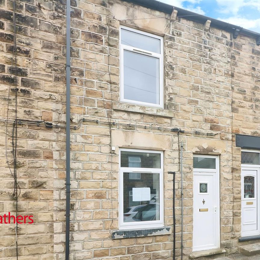 3 bed terraced house to rent in Coronation Street, Barnsley, S73 - Photo 1