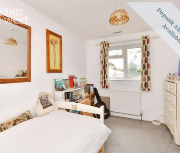 2 bedroom end of terrace house to rent - Photo 3