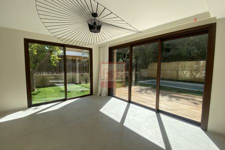 AIX EN PROVENCE CENTRE - MAISON DE VILLE - Photo 5