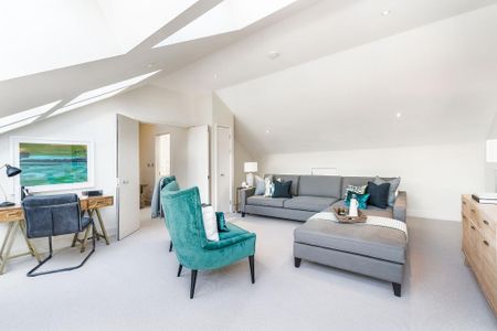 3 bedroom mews to rent - Photo 4