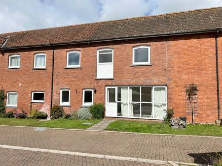 3 bedroom Three Bedroom Barn Conversion to rent - Photo 5