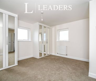 3 bedroom townhouse to rent Southern Cross, Wixams, Bedford, Bedfor... - Photo 6