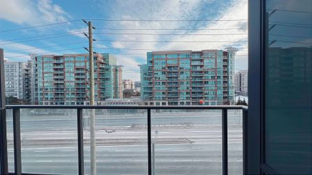 For Lease - 396 Highway 7 Avenue Unit# 607, Richmond Hill, Ontario - Photo 4