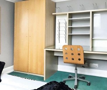 1 bedroom in a house share to rent - Photo 5