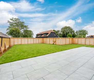 The Green, Chearsley - Photo 5