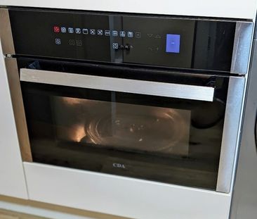 1 Bed Flat, Telegraph Place, E14 - Photo 5