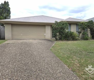 Spacious Family Home - Photo 4