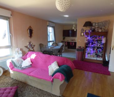 Location Appartement 3 pièces 74m² CLERES 76690 - Photo 2