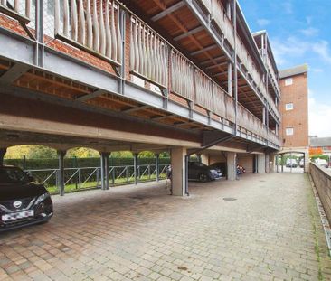 2 bedroom apartment to rent - Photo 6