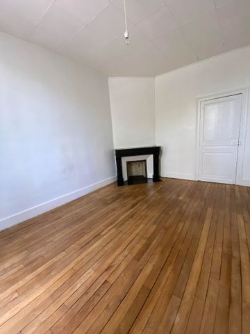 Location Appartement 4 pièces 96m² - Photo 2