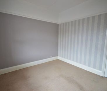 Truscott Avenue Bournemouth, BH9, Dorset - Photo 5